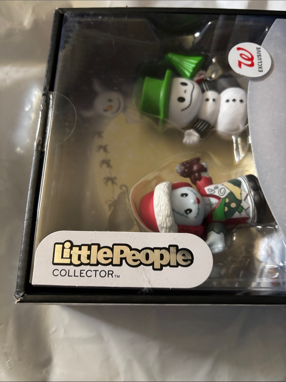 The Nightmare Before Christmas Snowman & friend Mini Figure Set - Green & Red - Picture 3 of 5